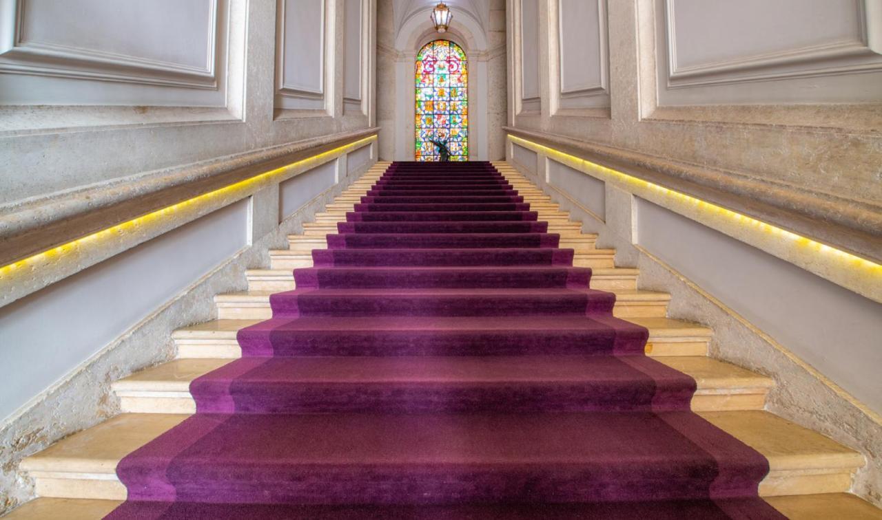 Pousada De Lisboa - Small Luxury Hotels Of The World Esterno foto The staircase