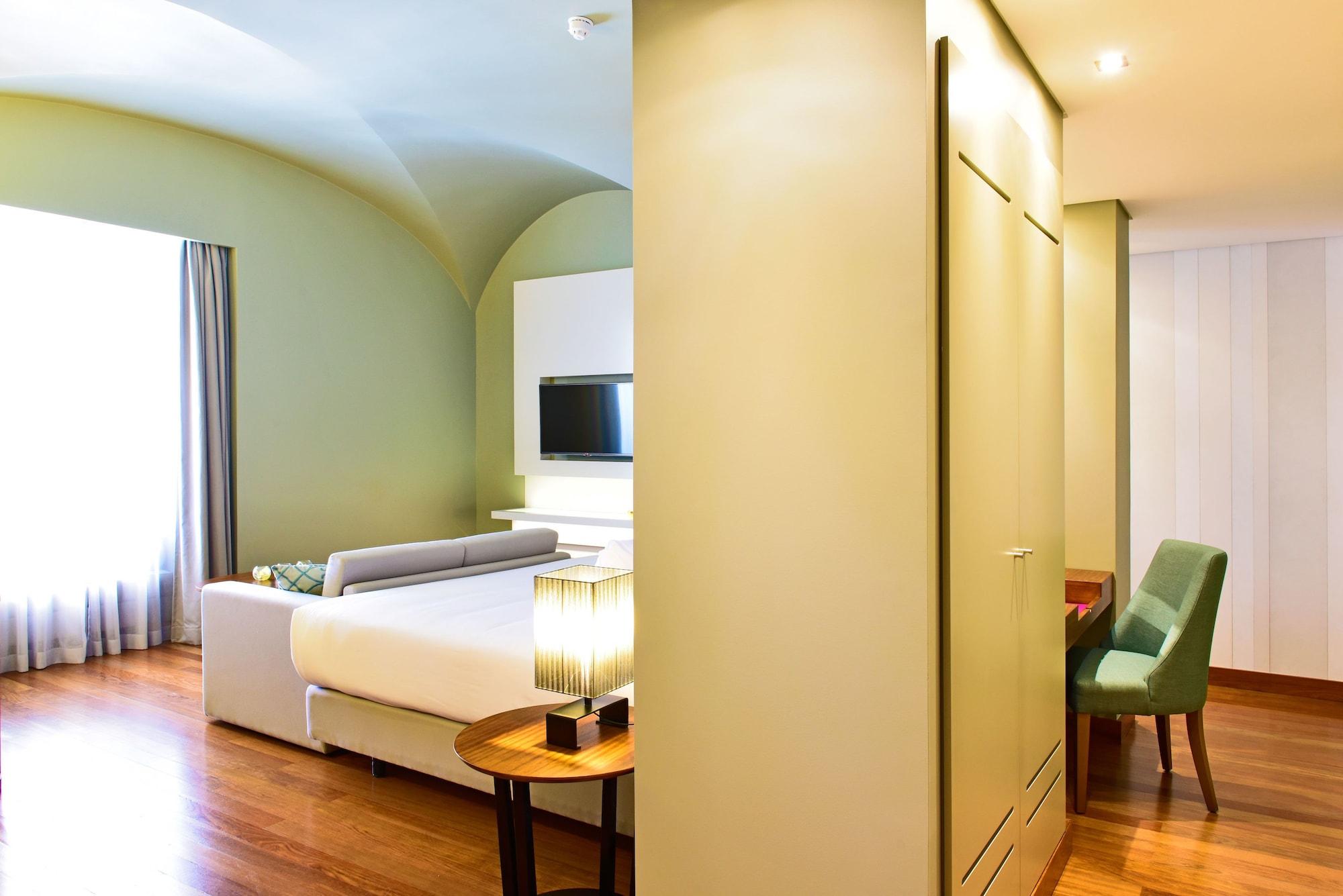 Pousada De Lisboa - Small Luxury Hotels Of The World Esterno foto A room at the hotel