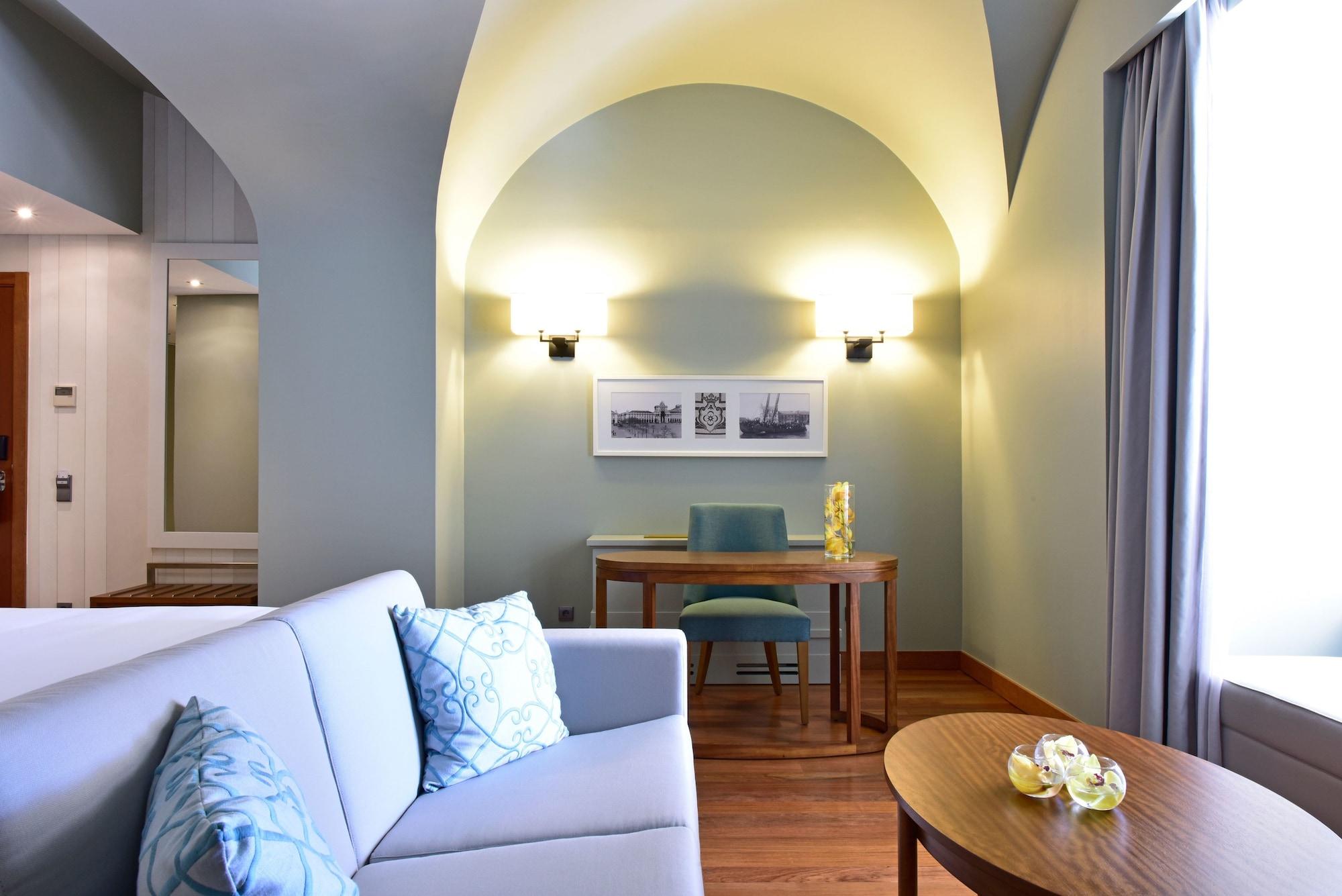 Pousada De Lisboa - Small Luxury Hotels Of The World Esterno foto A room at the hotel