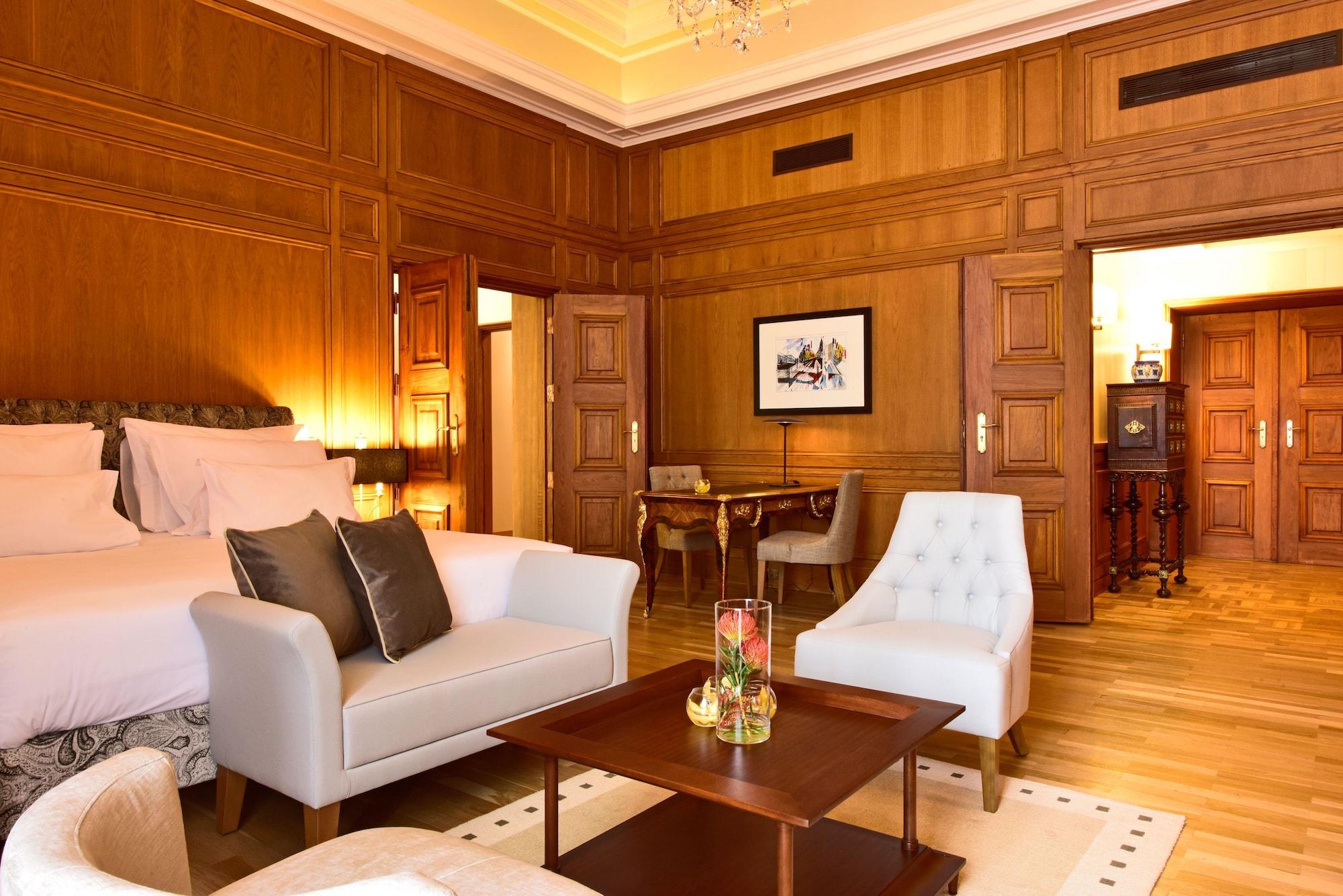 Pousada De Lisboa - Small Luxury Hotels Of The World Esterno foto Suite at the Hotel de Crillon