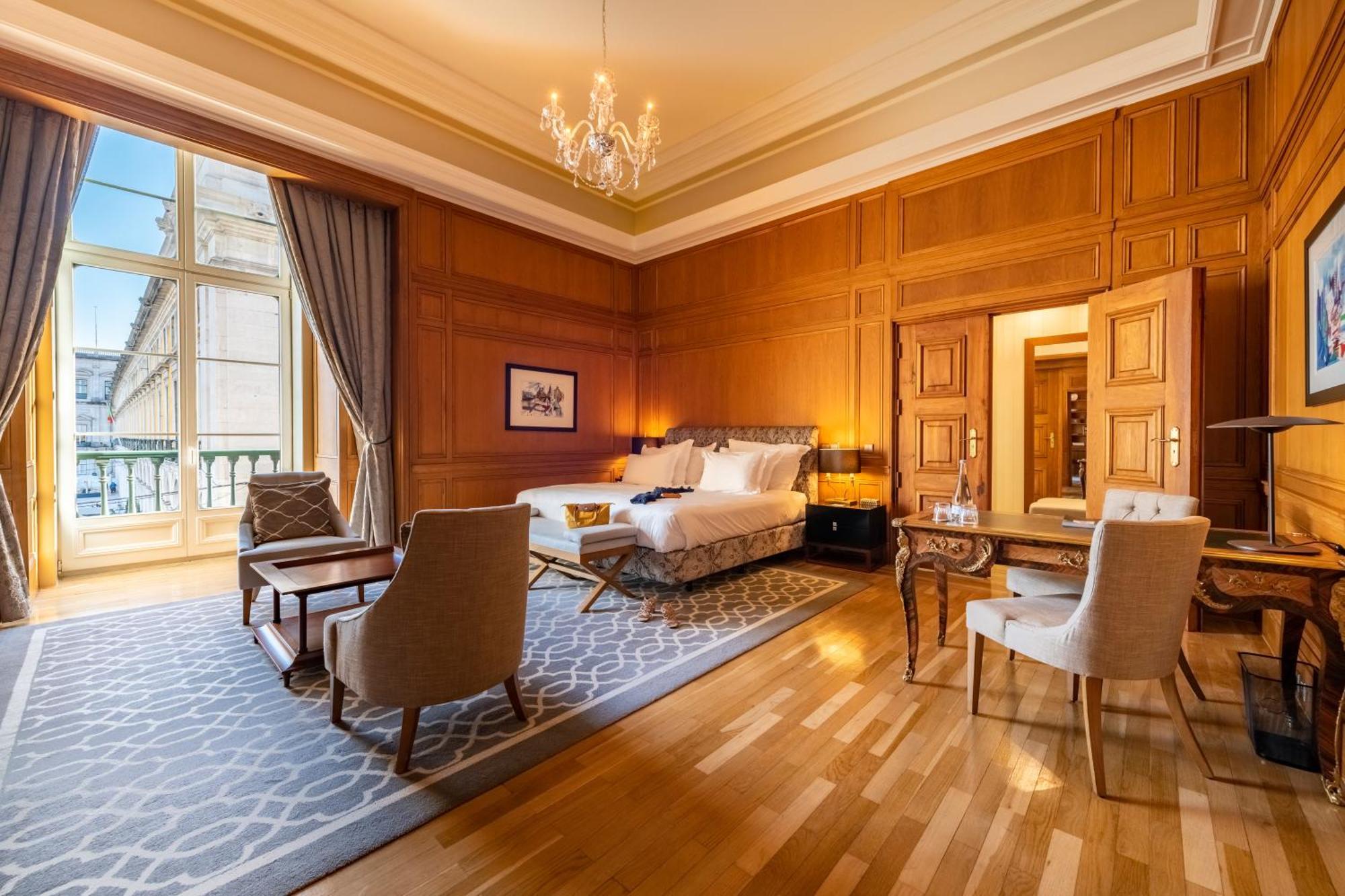 Pousada De Lisboa - Small Luxury Hotels Of The World Esterno foto A suite at the hotel
