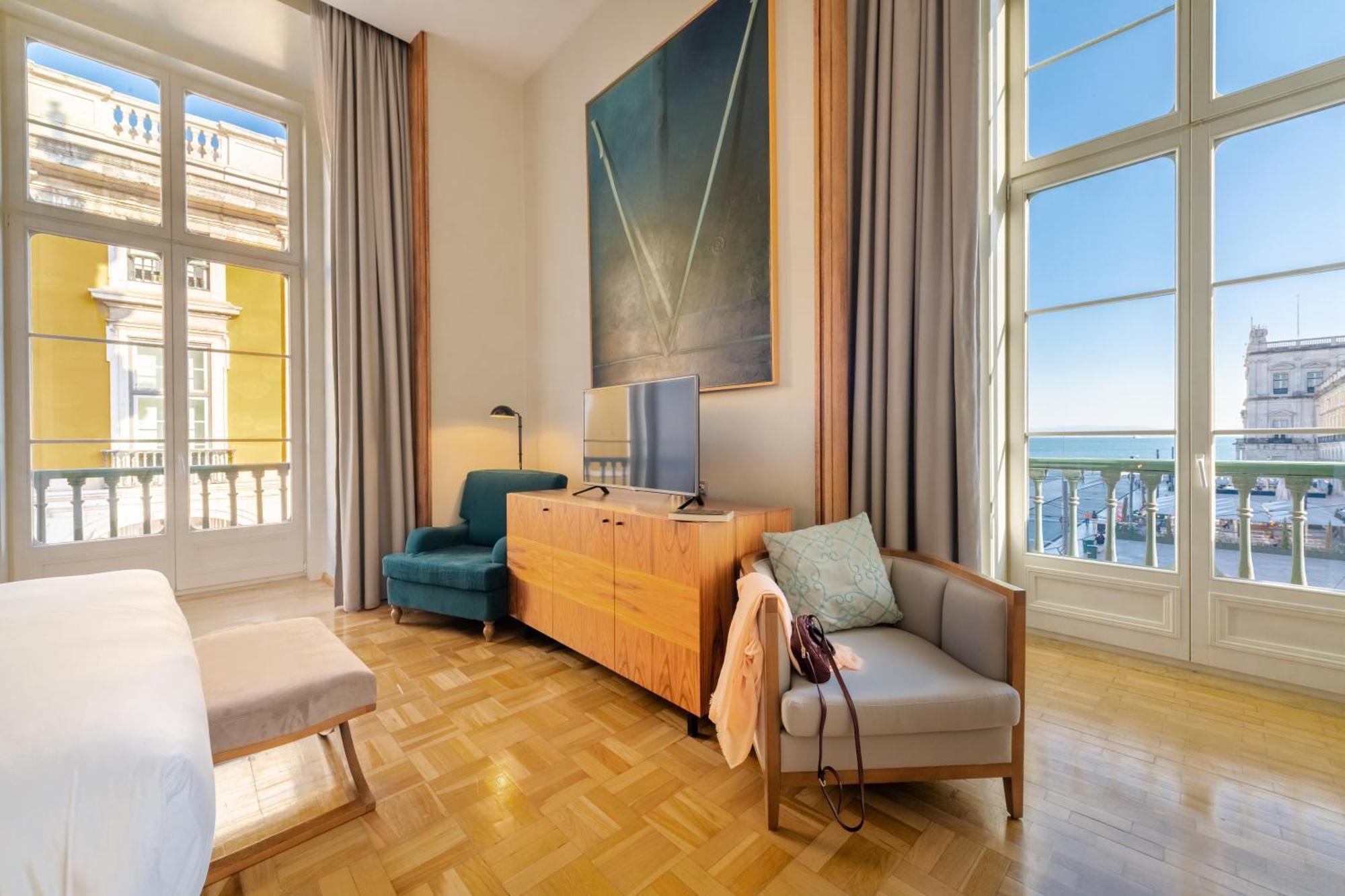 Pousada De Lisboa - Small Luxury Hotels Of The World Esterno foto A room at the hotel